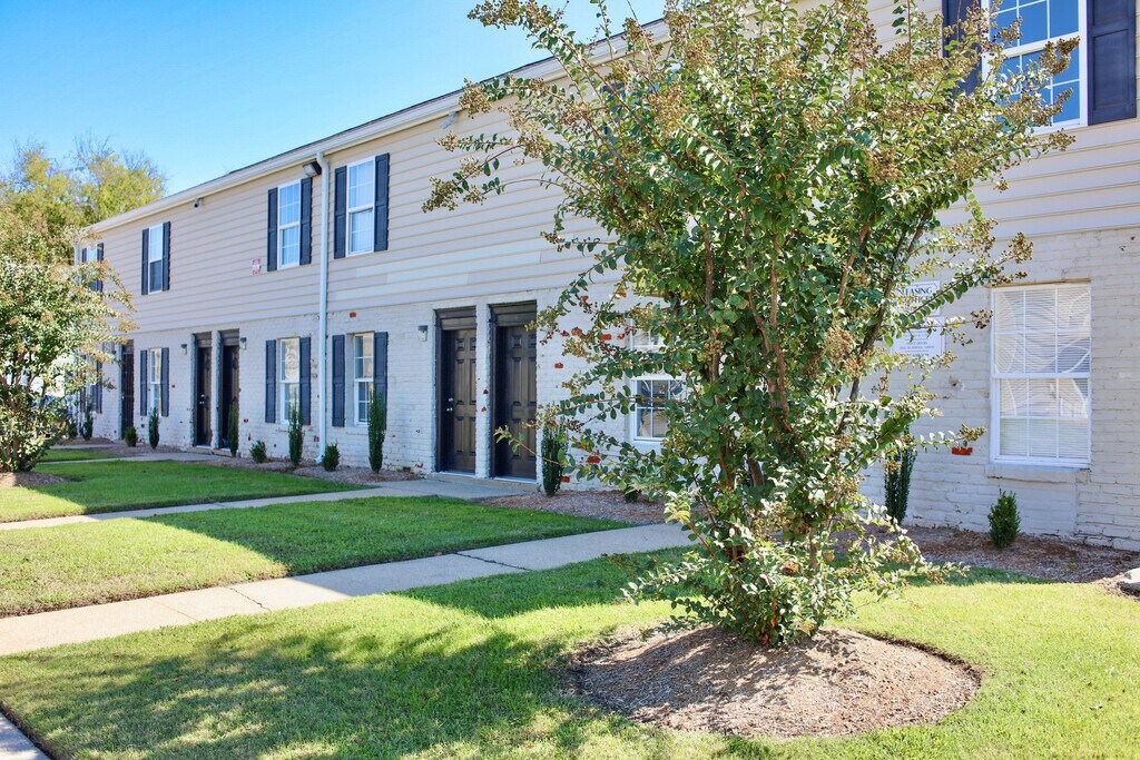Starboard Townhomes in Portsmouth, VA