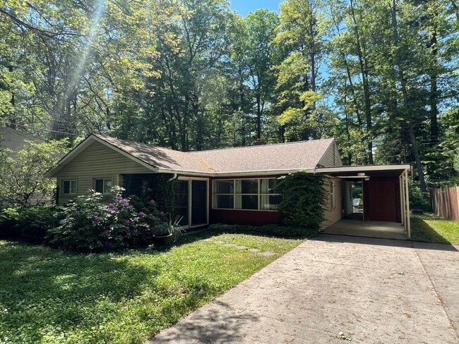property at 212 Huron St