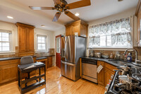 Beautiful Home Off North Goodwin Ave!!! in Elmsford, NY - Building Photo - Interior Photo