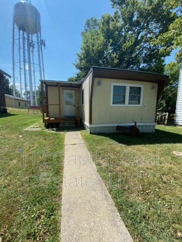 property at 1114 12th St