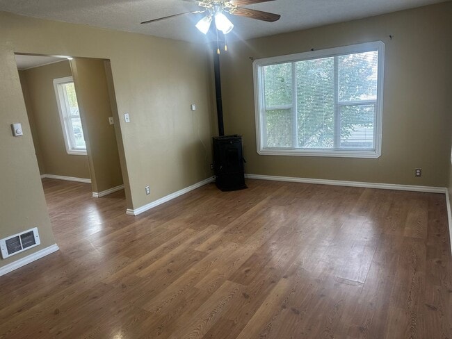 1076 Cherry Ln in Pocatello, ID - Building Photo - Building Photo