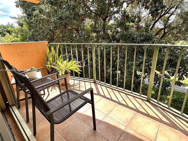 property at 9360 Fontainebleau Blvd