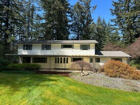 649 171st Ave SE in Tenino, WA - Building Photo