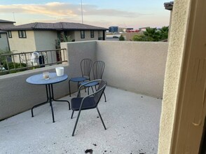 3114 Molinos Dr in Las Vegas, NV - Building Photo - Building Photo