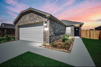 10811 Lavender Cotton Ln in Houston, TX - Building Photo - Building Photo