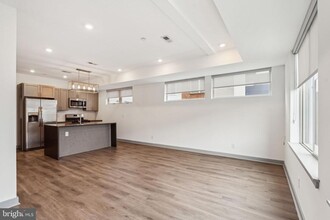 411 W Berks St in Philadelphia, PA - Building Photo - Building Photo