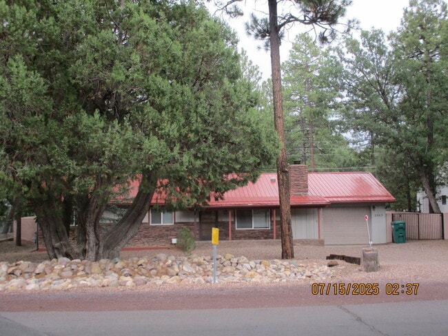 property at 2563 Lockwood Dr
