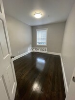 33 Wigglesworth St, Unit 2 in Boston, MA - Building Photo - Building Photo