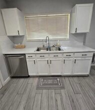 10471 Canyon Vlg in San Antonio, TX - Building Photo - Building Photo