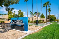 3600 N Hayden Rd, Unit 3704