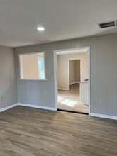 6960 Commander Rd in Millington, TN - Building Photo - Building Photo