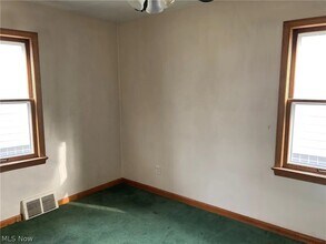 364 E 330th St in Willowick, OH - Building Photo - Building Photo