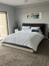 7300 Sun Island Dr S in South Pasadena, FL - Building Photo - Building Photo