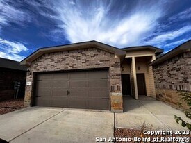 9229 Groff Lndg in Converse, TX - Building Photo