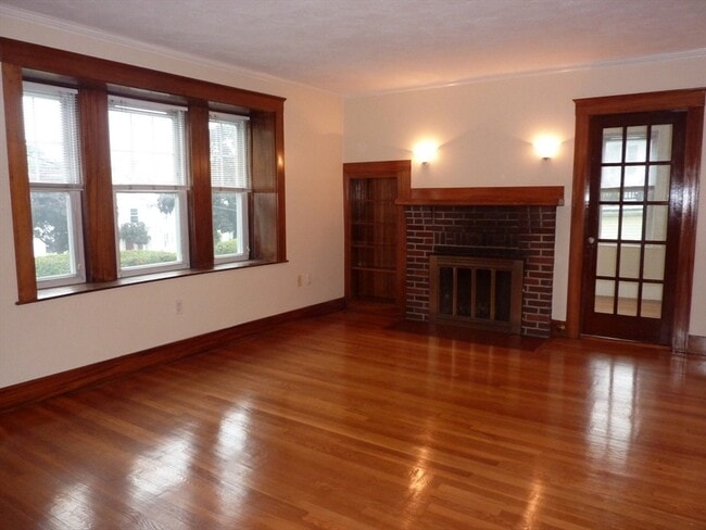 121-123-123 Hammond Rd in Belmont, MA - Building Photo - Building Photo