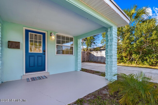 1818 10th St N in Jacksonville Beach, FL - Building Photo - Building Photo