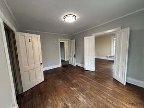 16 Pine St in Hamilton, NY - Building Photo - Building Photo