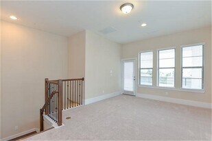 2112 Radcliffe St in Houston, TX - Building Photo