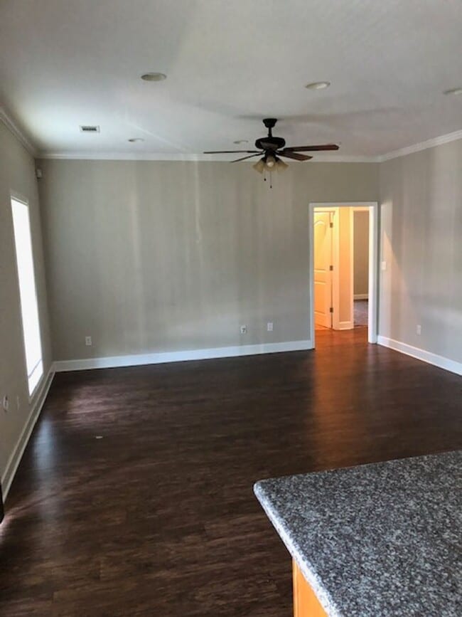 2203 Forest Lake Dr in Tuscaloosa, AL - Building Photo - Building Photo