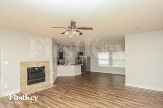 1283 Alhambra Dr in Lancaster, TX - Building Photo - Building Photo