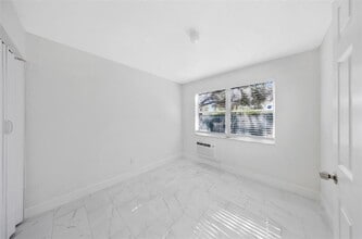 110 NW 7th Ave in Pompano Beach, FL - Building Photo - Building Photo