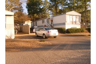 Celeste Mobile Homes in North Augusta, SC - Building Photo - Building Photo