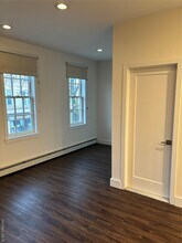 134 Tulip Ave in Floral Park, NY - Building Photo - Building Photo