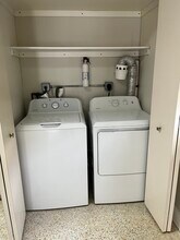 454 Grand Canal Dr, Unit 454A in Miami, FL - Building Photo - Building Photo