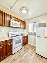 6489 Rainbow Heights Rd in Fallbrook, CA - Building Photo - Building Photo