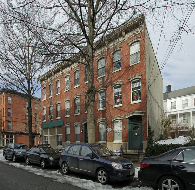 222-224 7th St in Jersey City, NJ - Building Photo - Building Photo