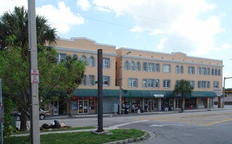1203 W Flagler St in Miami, FL - Building Photo