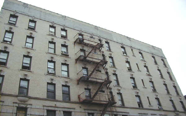 520 W 183rd St in New York, NY - Building Photo - Building Photo