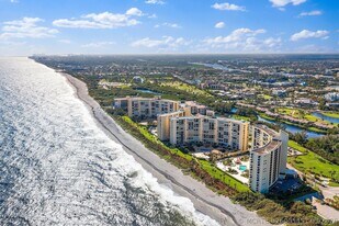 100 Ocean Trail Way in Jupiter, FL - Building Photo