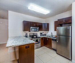 126 E Swordfish St in South Padre Island, TX - Building Photo - Interior Photo