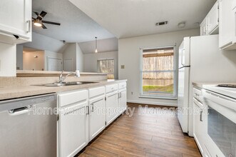 234 S Pipeline Rd W in Euless, TX - Building Photo - Building Photo