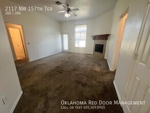 2117 NW 157th Terrace in Edmond, OK - Foto de edificio - Building Photo