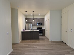 Jailen's Pointe Apartments in Vancouver, WA - Foto de edificio - Building Photo