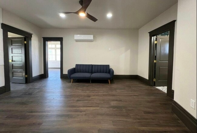 property at 345 N Van Ness Ave
