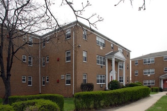 High Park Terrace in Newark, NJ - Foto de edificio - Building Photo