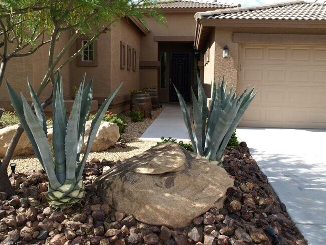3226 W Leisure Ln in Phoenix, AZ - Building Photo - Building Photo