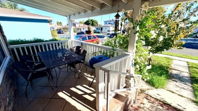 5065 Gardenia Ave in Long Beach, CA - Building Photo - Building Photo