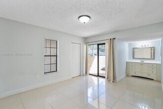 13001 SW 88th Terrace S in Miami, FL - Building Photo - Building Photo