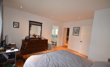 15 Elmira St in Boston, MA - Foto de edificio - Building Photo