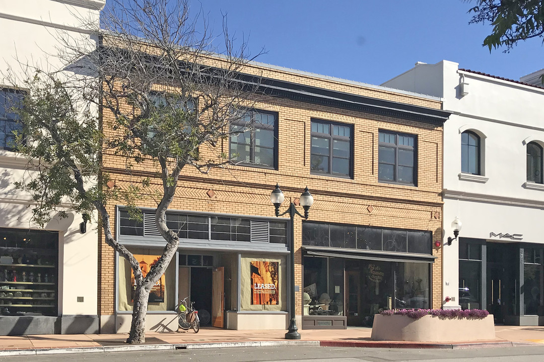 868 Monterey St in San Luis Obispo, CA - Foto de edificio