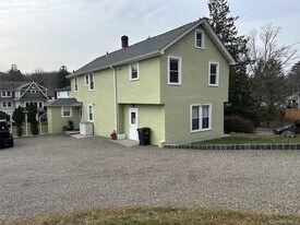 3 W Sunnyside Ln in Irvington, NY - Building Photo