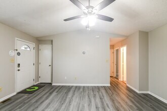 4511 Tucson Dr in Indianapolis, IN - Building Photo - Building Photo