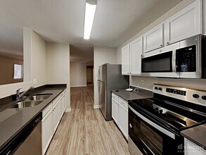 985 E Silktassel Trail in Queen Creek, AZ - Building Photo - Building Photo