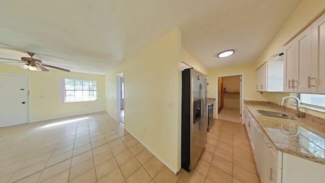 5550 St Joseph Blvd in Orlando, FL - Building Photo - Building Photo