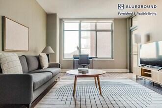 4800 Auburn Ave in Bethesda, MD - Foto de edificio - Building Photo