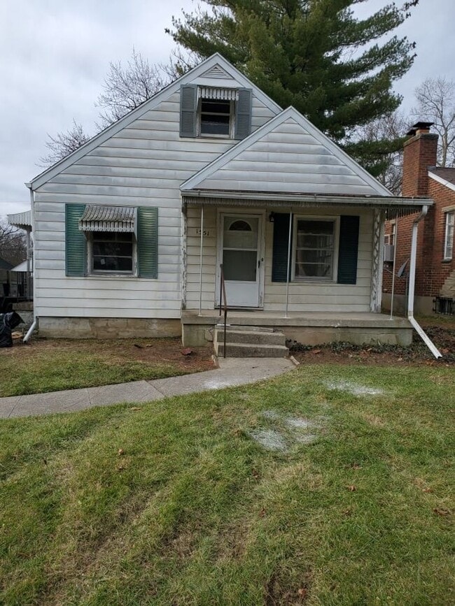 property at 1551 Canfield Ave